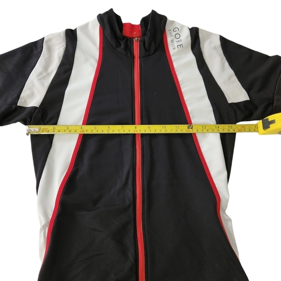 GORE BIKE WEAR Oxygen Jersey - Short-Sleeve - Men's small - Picture 11 of 12